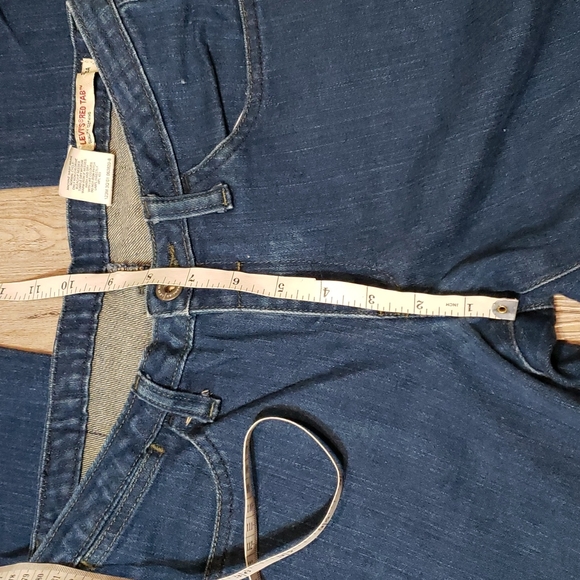 Vintage y2k straight leg Levi's - Picture 4 of 8